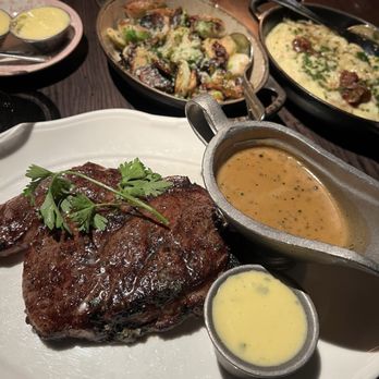 Bavette's Bar & Boeuf - Classic Ribeye - Chicago Cut - Steakhouses Near Me - Chicago, Illinois