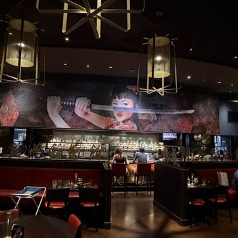 P.F. Chang's - Bar and samurai mural - Chinese Near Me - Chandler, Arizona P.F. Chang's - Bar and samurai mural - Chinese Near Me - Chandler, Arizona