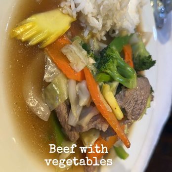 Railroad Thai Restaurant - Beef with vegetables - Thai Near Me - Montgomery, Alabama Railroad Thai Restaurant - Beef with vegetables - Thai Near Me - Montgomery, Alabama