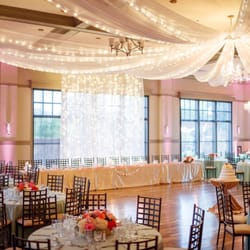 Froggy's Catering - the wonderfully set silverware, glasses and napkins