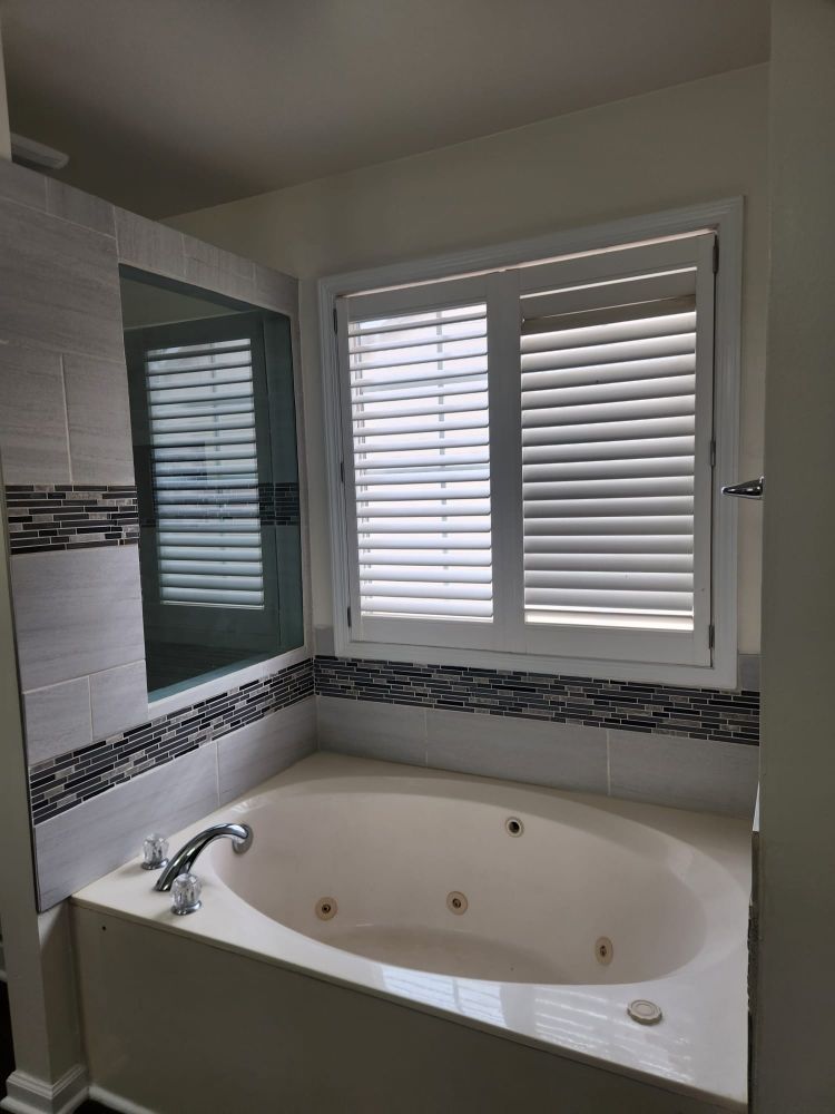 Slide of F-Cosme Construction