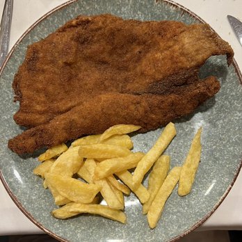 Puerto Rico - Breaded veal with fries - Spanish Near Me - Madrid, M
