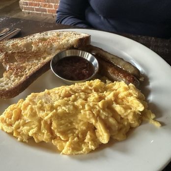 The Restaurant at Charmant - The Charmant Breakfast - French Near Me - La Crosse, Wisconsin