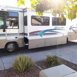 My 2000 Itasca Suncruiser 32V bought from Fun Time LLC