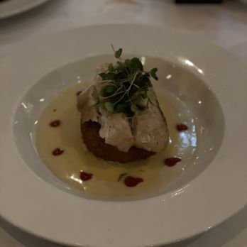 Big Fin Seafood - Chef 's Selection Snapper with Yukon potatoes cake - Seafood Near Me - Orlando, Florida Big Fin Seafood - Chef 's Selection Snapper with Yukon potatoes cake - Seafood Near Me - Orlando, Florida