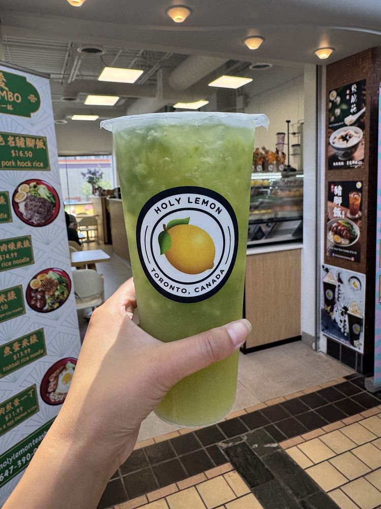 Holy Lemon Tea Shop Logo