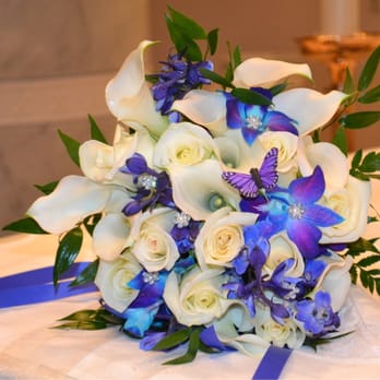Kathy's Florist - What bride wouldn't find this beautiful? - Florists Near Me - Fort Lauderdale, Florida Kathy's Florist - What bride wouldn't find this beautiful? - Florists Near Me - Fort Lauderdale, Florida