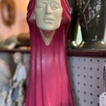 Flamingo Haven Antique Mall - Used, Vintage & Consignment Near Me - Cincinnati, Ohio Flamingo Haven Antique Mall - Used, Vintage & Consignment Near Me - Cincinnati, Ohio