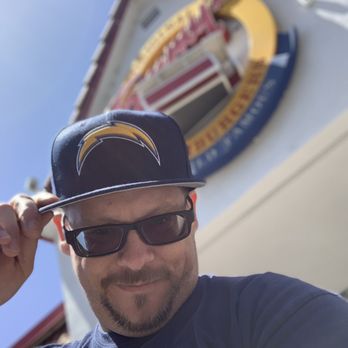Original Tommy's - Getting ready to enter the world famous !!!! - Burgers Near Me - Valencia, California Original Tommy's - Getting ready to enter the world famous !!!! - Burgers Near Me - Valencia, California