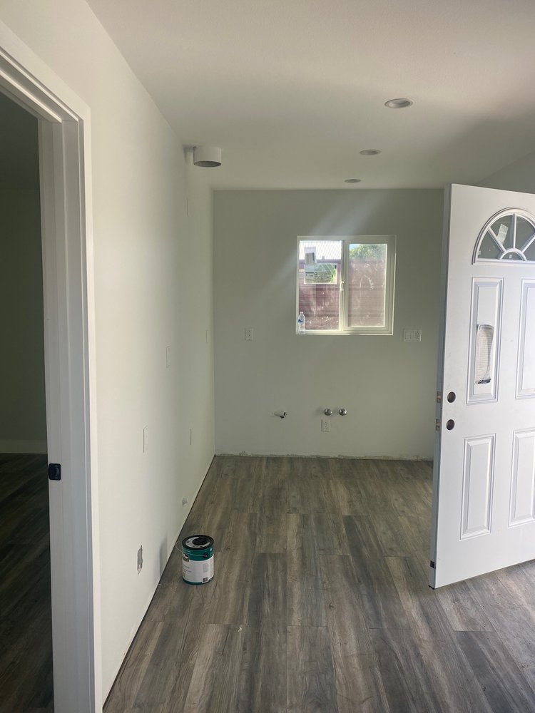 Slide of Aviva Home Improvement