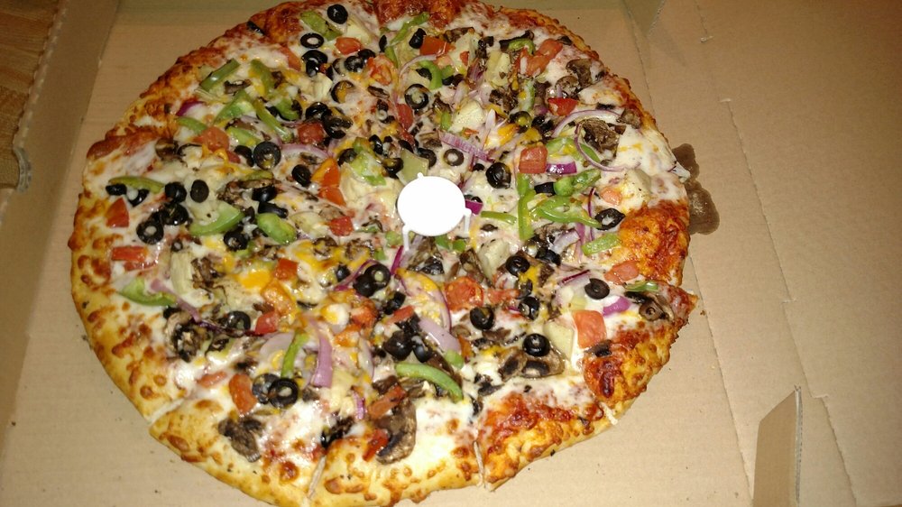 Straw Hat Pizza Takeout & Delivery 53 Photos & 122 Reviews Pizza 1510 Monterey Rd