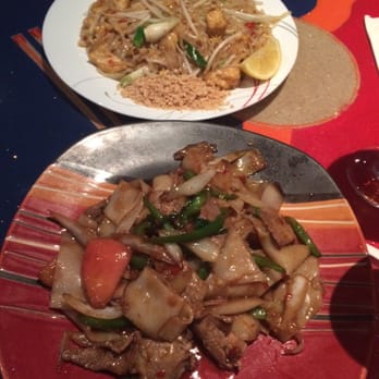 Thai Diner - Beef Drunken Noodle and Tofu Pad Thai - Thai Near Me - Richmond, Virginia Thai Diner - Beef Drunken Noodle and Tofu Pad Thai - Thai Near Me - Richmond, Virginia