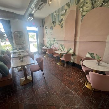 Sunny Side Cafe & Eatery - Breakfast & Brunch Near Me - Miami, Florida