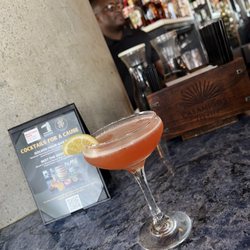 Executive Cigar Shop & Lounge