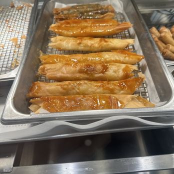 Pampanga Kitchen - Banana lumpia - Food Court Near Me - Pearl City, Hawaii Pampanga Kitchen - Banana lumpia - Food Court Near Me - Pearl City, Hawaii