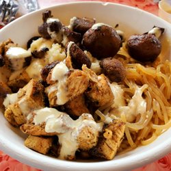Fresh Kitchen - Sweet potato noodles with chcken, basil mushrooms & white ginger sauce
