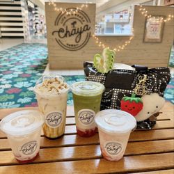 24oz Kuromitsu Kinako Milk, 24oz Strawberry Matcha, 12oz Strawberry Yogurt, 12oz Strawberry Milk