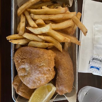 Brew Kitchen Bar - Fish & Chips - Gastropubs Near Me - Monterey Park, California