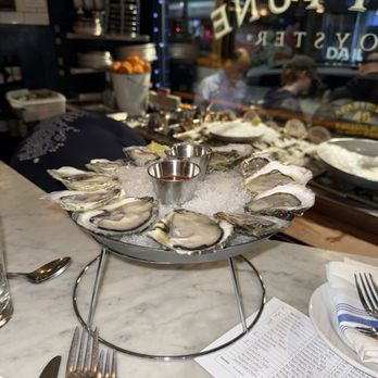 Neptune Oyster - Oysters - Seafood Near Me - Boston, Massachusetts