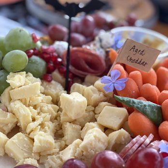 Grazing Gouda - Caterers Near Me