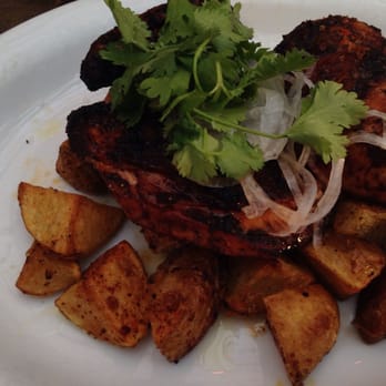 Poquitos - Mexican Near Me - Seattle, Washington