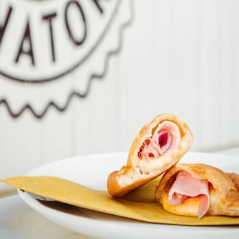 Il Panzerotto del Senatore - Panzerotto al Prosciutto - Panzerotti Near Me - Milan, Michigan Il Panzerotto del Senatore - Panzerotto al Prosciutto - Panzerotti Near Me - Milan, Michigan