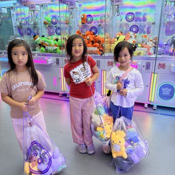 Oki Doki Cranes - Arcades Near Me - Garden Grove, California Oki Doki Cranes - Arcades Near Me - Garden Grove, California