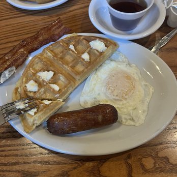Colonial House Restaurant & Bar - Bobs bargain breakfast #1 - American Near Me - Rapid City, South Dakota
