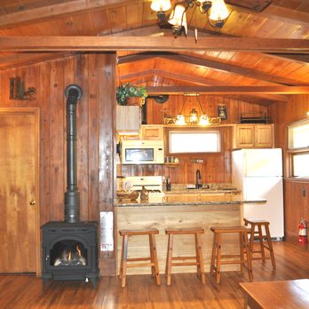 Restmore Inn - Moose Haven Cabin - Vacation Rentals Near Me - Custer, South Dakota