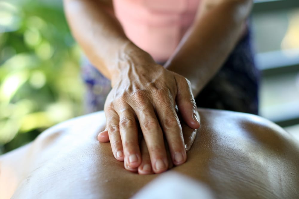 North Shore Chiropractic & Massage Logo