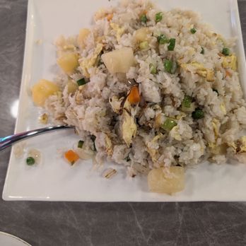 Dim Sum King - Pineapple fried rice - Dim Sum Near Me - King of Prussia, Pennsylvania Dim Sum King - Pineapple fried rice - Dim Sum Near Me - King of Prussia, Pennsylvania