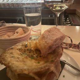 Onion Soup Gratinee