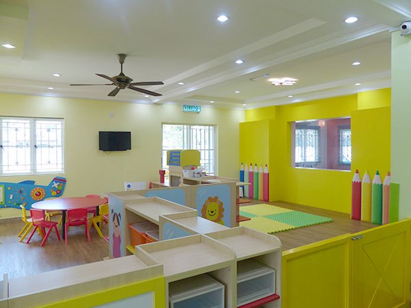 CHOO CHOO TRAIN BABY & CHILD CARE CENTRE 【27 Jalan Kubah U8/52, Shah