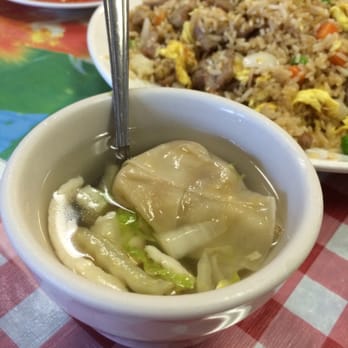 Super Bowl Restrnt - Small but very tasty wonton soup - Chinese Near Me - Austin, Texas Super Bowl Restrnt - Small but very tasty wonton soup - Chinese Near Me - Austin, Texas