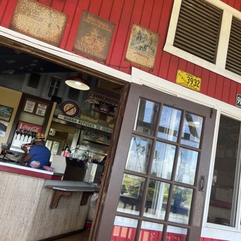 Bubba Burgers - Restaurant - Burgers Near Me - Kapaa, Hawaii