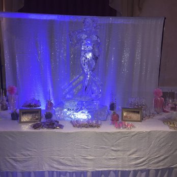 Johnson Studios Ice Sculptures - Party Supplies Near Me - Chicago, Illinois