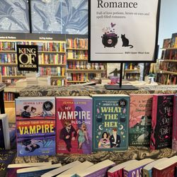 Barnes & Noble - Seasonal books