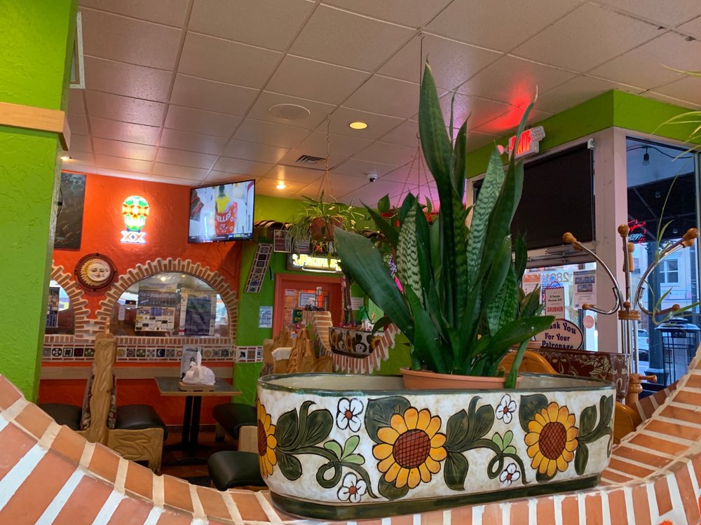 El Paraiso Mexican Grill
