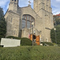 St Matthias Roman Catholic Church