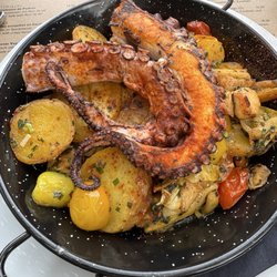 L'esquina - Tintenfisch Vom Grill