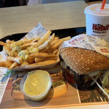 The Habit Burger Grill 195 Photos 142 Reviews 5108 Broadway Oakland Ca Menu Yelp The Habit Burger Grill 195 Photos 142 Reviews 5108 Broadway Oakland Ca Menu Yelp
