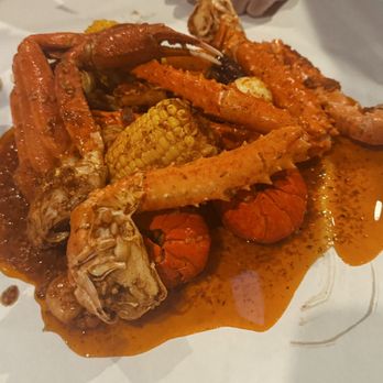 Angry Crab Shack - ( King Crab ) (Head Off Shrimp) (Hard Boiled Egg) (Red Potato) (Corn on the Cob)  (4 Pieces of Sausage) (Lobster Tail) - Seafood Near Me - Tucson, Arizona