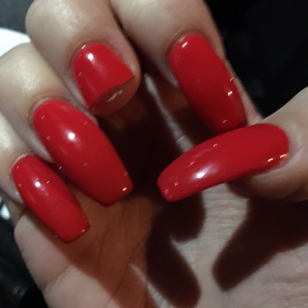 Broke 2 days later after new set. Don't waste your time. Don't care for repeat customers. Paid over 100$ for nails & pedi. Broke 2 days later after new set. Don't waste your time. Don't care for repeat customers. Paid over 100$ for nails & pedi.