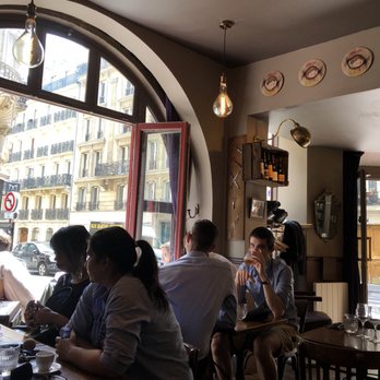 Le Barbe à Papa - Lots of young locals. It was fun to just sit and listen, even though I didn't understand what they were saying. - French Near Me - Paris, 75 Le Barbe à Papa - Lots of young locals. It was fun to just sit and listen, even though I didn't understand what they were saying. - French Near Me - Paris, 75