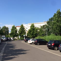 Hochwaldkrankenhaus - Der Krankenhausparkplatz