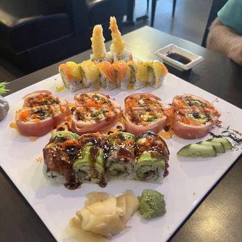 Akira level sushi & ramen - Front to back - Eel love, Fall in Love (notice heart shape) Tropical Roll - Sushi Bars Near Me - Charlottesville, Virginia Akira level sushi & ramen - Front to back - Eel love, Fall in Love (notice heart shape) Tropical Roll - Sushi Bars Near Me - Charlottesville, Virginia