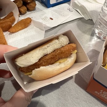 White Castle - Chicken Slider - Fast Food Near Me - Las Vegas, Nevada White Castle - Chicken Slider - Fast Food Near Me - Las Vegas, Nevada