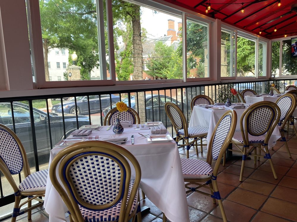 Avanti Restaurant