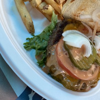 Seaway Diner & Smokehouse - Jalapeño Burger - Barbeque Near Me - Lisbon, New York Seaway Diner & Smokehouse - Jalapeño Burger - Barbeque Near Me - Lisbon, New York