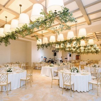 XOXO Weddings - Wedding Planning Near Me - Granada Hills, California